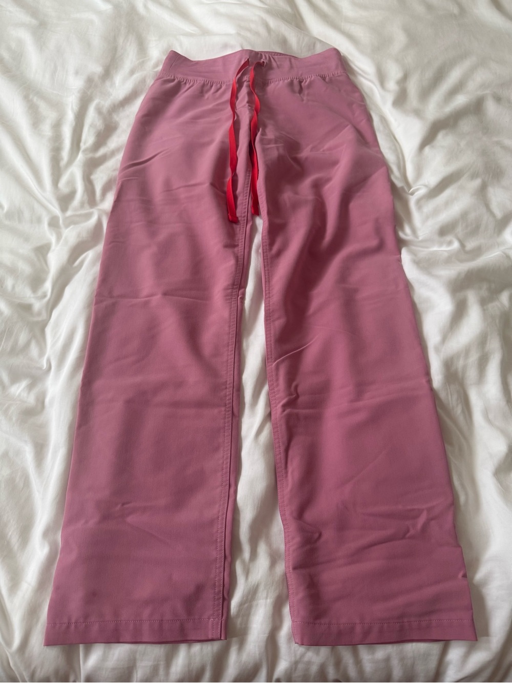FIGS Scrub Pants